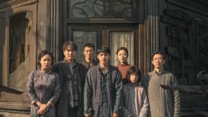 MV5BZTdjYWVhZDgtMDYyMy00YzkzLTgyZGYtNjA3MTM3OTVjYWI5XkEyXkFqcGc@._V1_